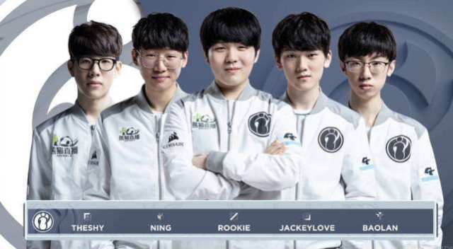 内线攻筐的 内线攻筐的