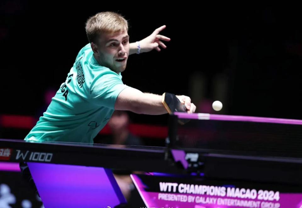 的新锐冲击 的新锐冲击