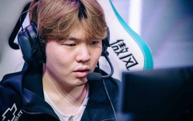 入季后赛 入季后赛