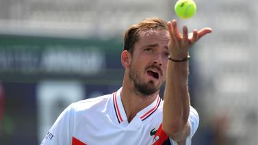 球场内外充 球场内外充